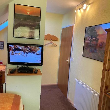 Gemuetliches Zimmer Zentral In Der Lueneburger Heide Schneverdingen Extérieur photo